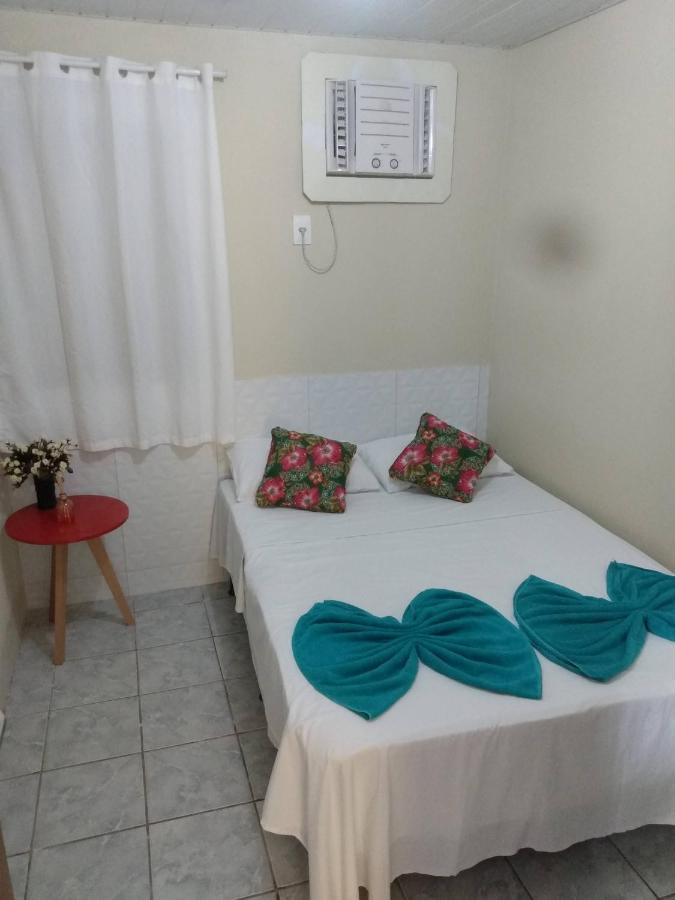Palawan Hostel Порту-де-Галиньяш Экстерьер фото
