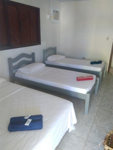 Palawan Hostel Порту-де-Галиньяш Экстерьер фото