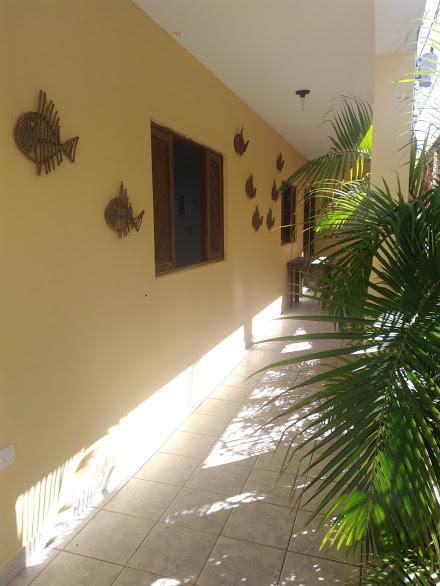 Palawan Hostel Порту-де-Галиньяш Экстерьер фото