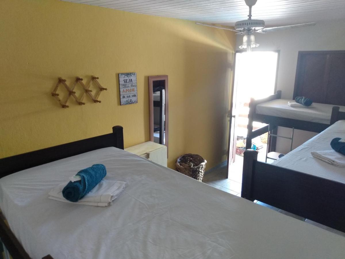 Palawan Hostel Порту-де-Галиньяш Экстерьер фото
